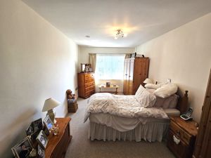 Photo 30- click for photo gallery